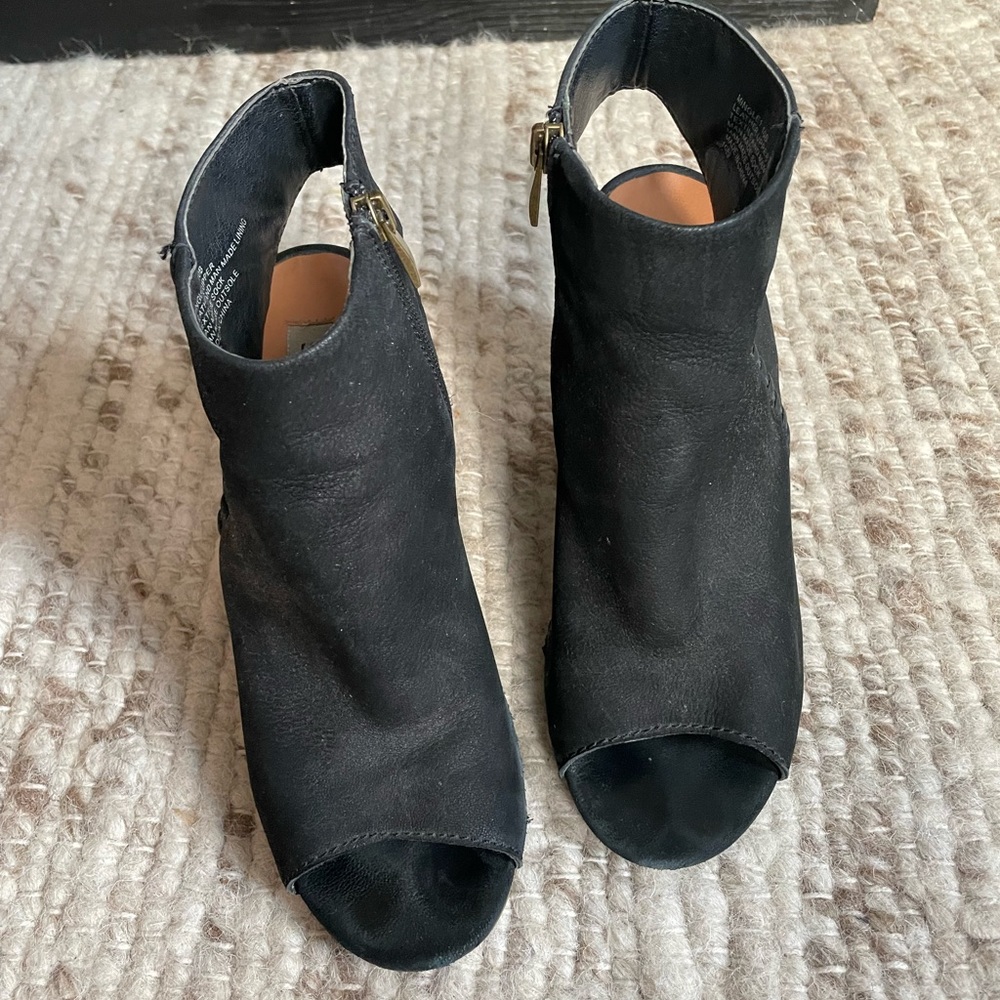 Steve Madden Booties